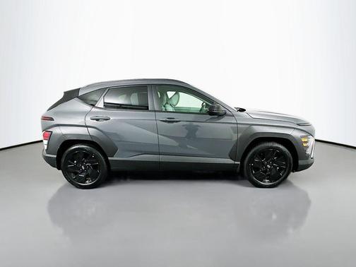 Gray Pearl 2026 Hyundai KONA SEL Sport