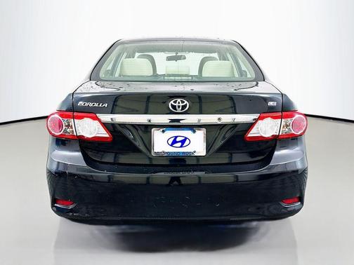 2012 Toyota Corolla LE