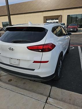 2021 Hyundai TUCSON SEL