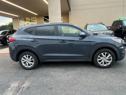 Blue 2021 Hyundai TUCSON SE