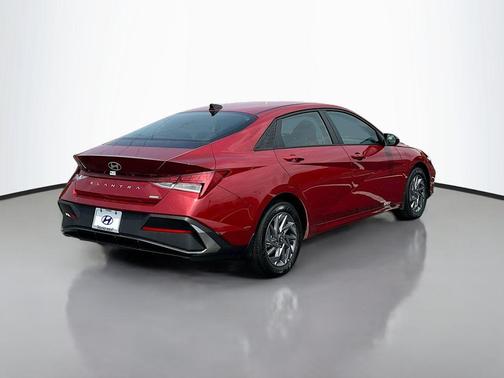 2025 Hyundai ELANTRA HEV Blue