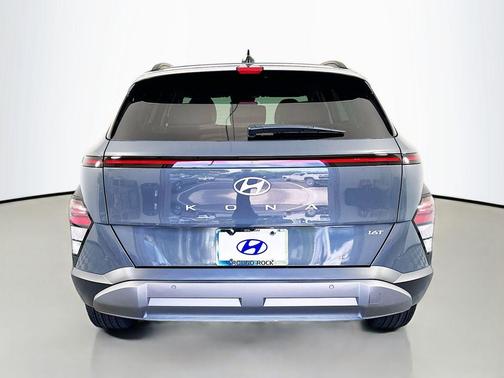 Gray Pearl 2026 Hyundai KONA Limited