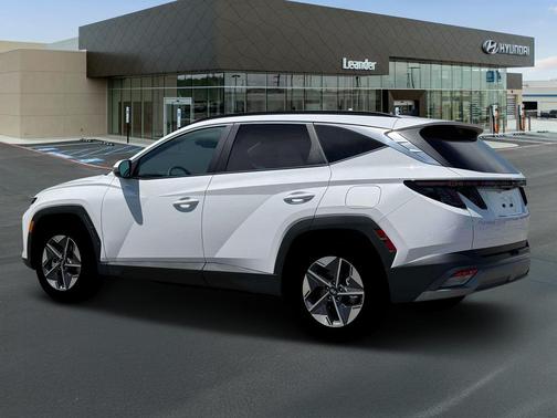 White Pearl 2026 Hyundai TUCSON SEL Premium