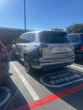 2023 Cadillac XT6 Sport AWD