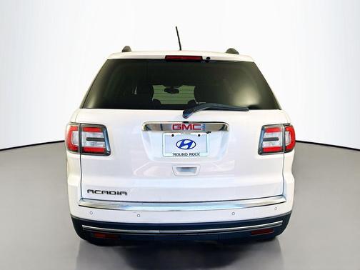 White Diamond Clearcoat 2015 GMC Acadia SLE-1