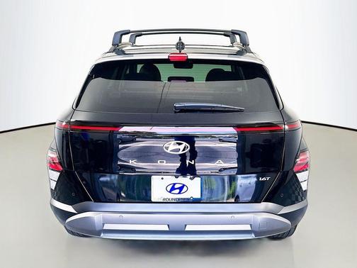 Abyss Black Pearl 2026 Hyundai KONA Limited