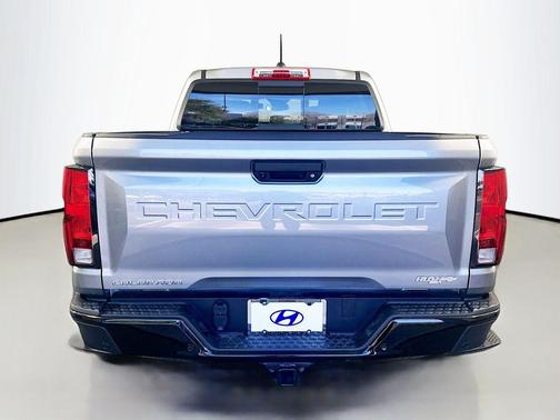 2025 Chevrolet Colorado WT