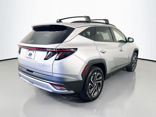 Shimmering Silver 2026 Hyundai TUCSON Hybrid Limited