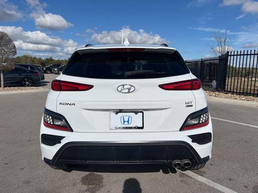 2022 Hyundai KONA N Line