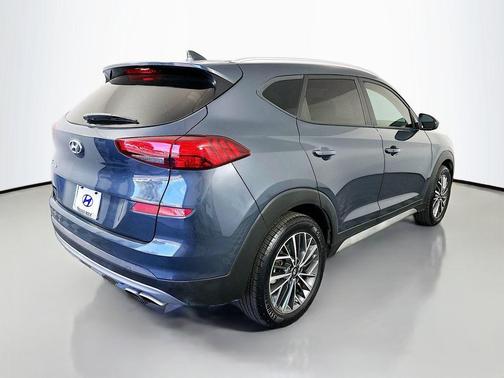 2021 Hyundai TUCSON SEL