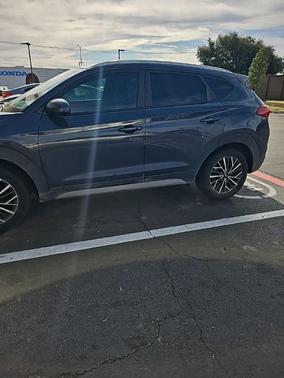 2021 Hyundai TUCSON SEL