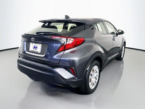 Magnetic Gray Metallic 2021 Toyota C-HR LE