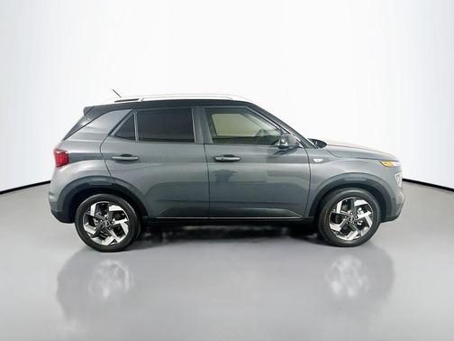 2024 Hyundai VENUE Limited