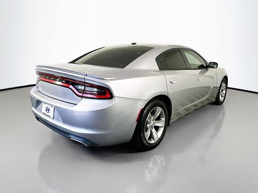2015 Dodge Charger SE