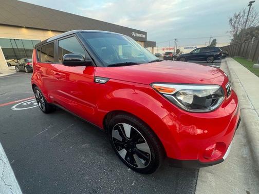 2018 Kia Soul +