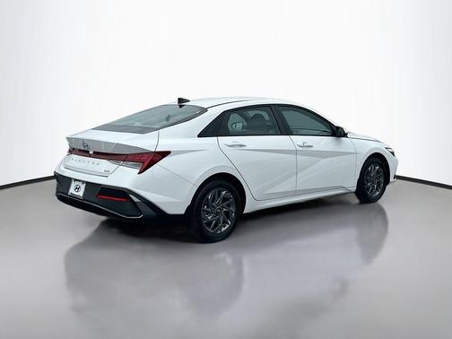2025 Hyundai ELANTRA HEV Blue
