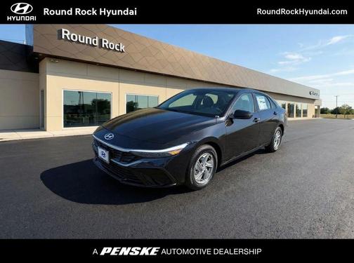 Black 2026 Hyundai ELANTRA SE