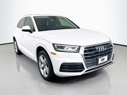 2018 Audi Q5 2.0T Premium Plus