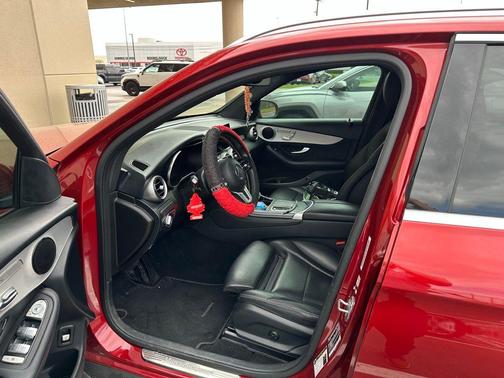 2020 Mercedes-Benz GLC 300 Base