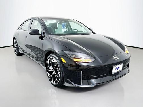 Onyx Black 2025 Hyundai IONIQ 6 SEL