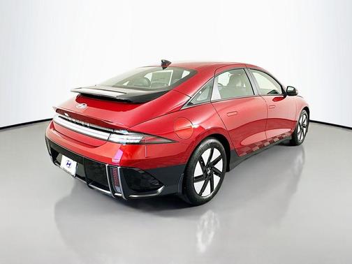 2025 Hyundai IONIQ 6 SE