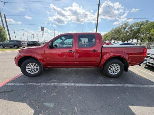 Lava Red 2018 Nissan Frontier SV