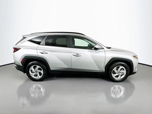 Shimmering Silver 2024 Hyundai TUCSON SEL