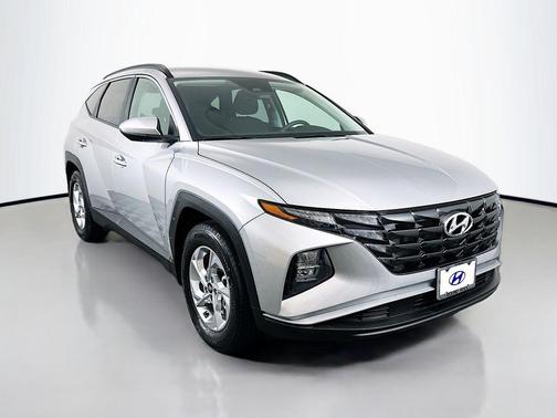 Shimmering Silver 2024 Hyundai TUCSON SEL
