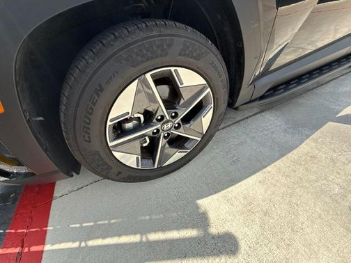 Phantom Black 2026 Hyundai TUCSON SEL