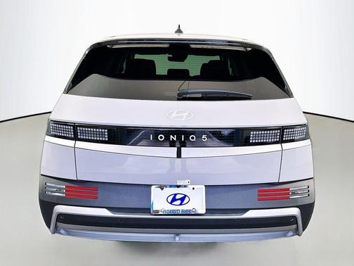 Cyber Gray 2026 Hyundai IONIQ 5 SEL