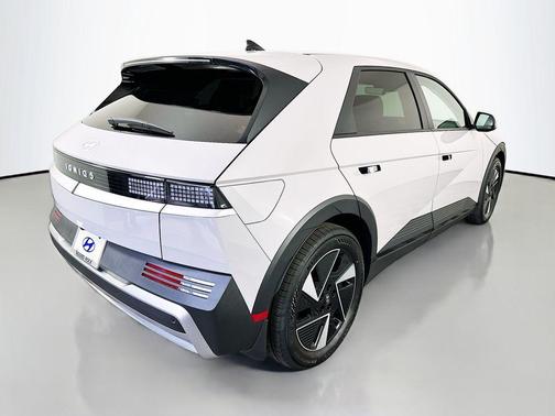 Cyber Gray 2026 Hyundai IONIQ 5 SEL