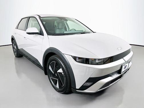 Cyber Gray 2026 Hyundai IONIQ 5 SEL