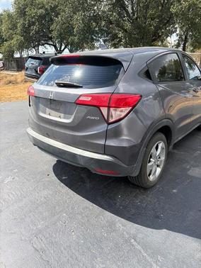 Modern Steel Metallic 2016 Honda HR-V LX