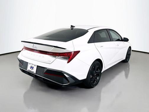 White 2025 Hyundai ELANTRA HEV SEL