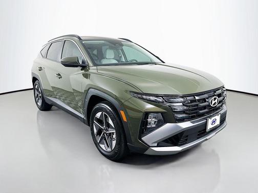 Green 2026 Hyundai TUCSON SEL
