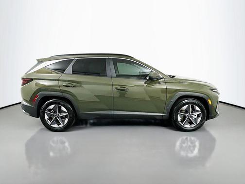 Green 2026 Hyundai TUCSON SEL