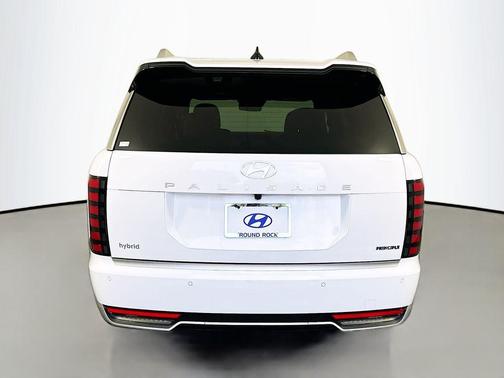 Pearl 2026 Hyundai Palisade Hybrid Calligraphy