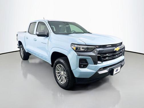 Metallic 2025 Chevrolet Colorado LT