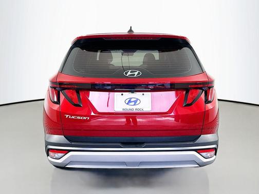 Red 2026 Hyundai TUCSON SE