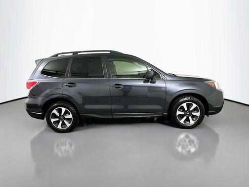 Dark Gray Metallic 2018 Subaru Forester 2.5i Limited