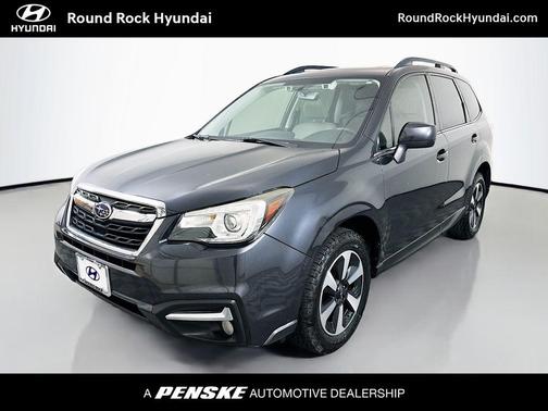 Dark Gray Metallic 2018 Subaru Forester 2.5i Limited