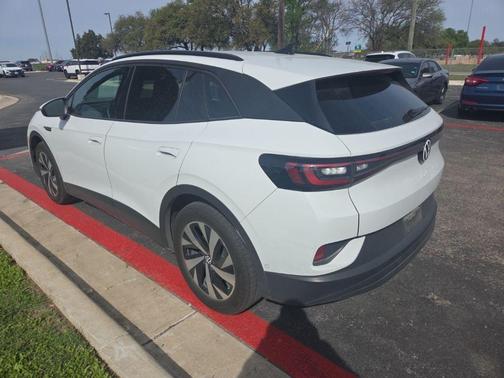 2023 Volkswagen ID.4 Pro