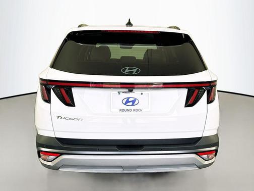White Pearl 2026 Hyundai TUCSON Limited