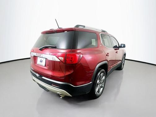 Crimson Red 2017 GMC Acadia SLT-2