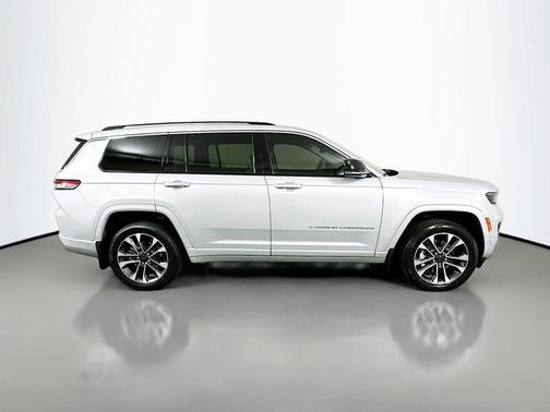 Silver Zynith 2021 Jeep Grand Cherokee L Overland