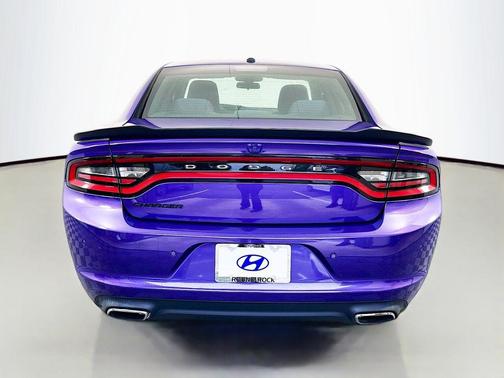 2018 Dodge Charger SXT