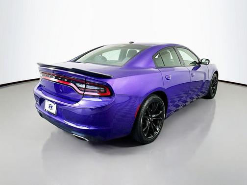 2018 Dodge Charger SXT