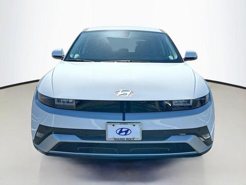 2025 Hyundai IONIQ 5 SE