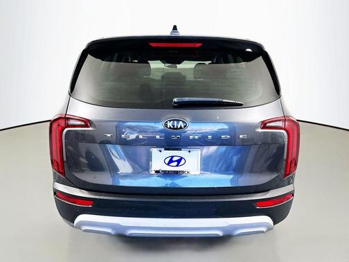 2020 Kia Telluride LX