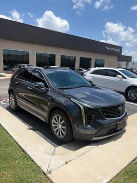 Shadow 2021 Cadillac XT4 Premium Luxury